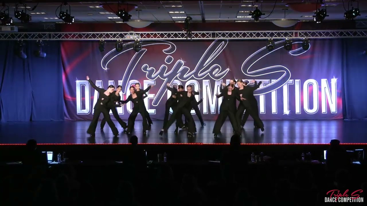 Mr Pinstripe Suit Triple S nationals 2023