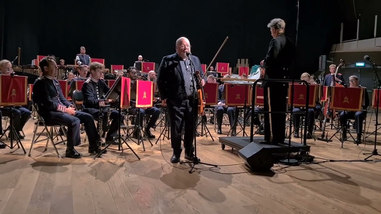Kalle Moraaeus & Armens Musikkår