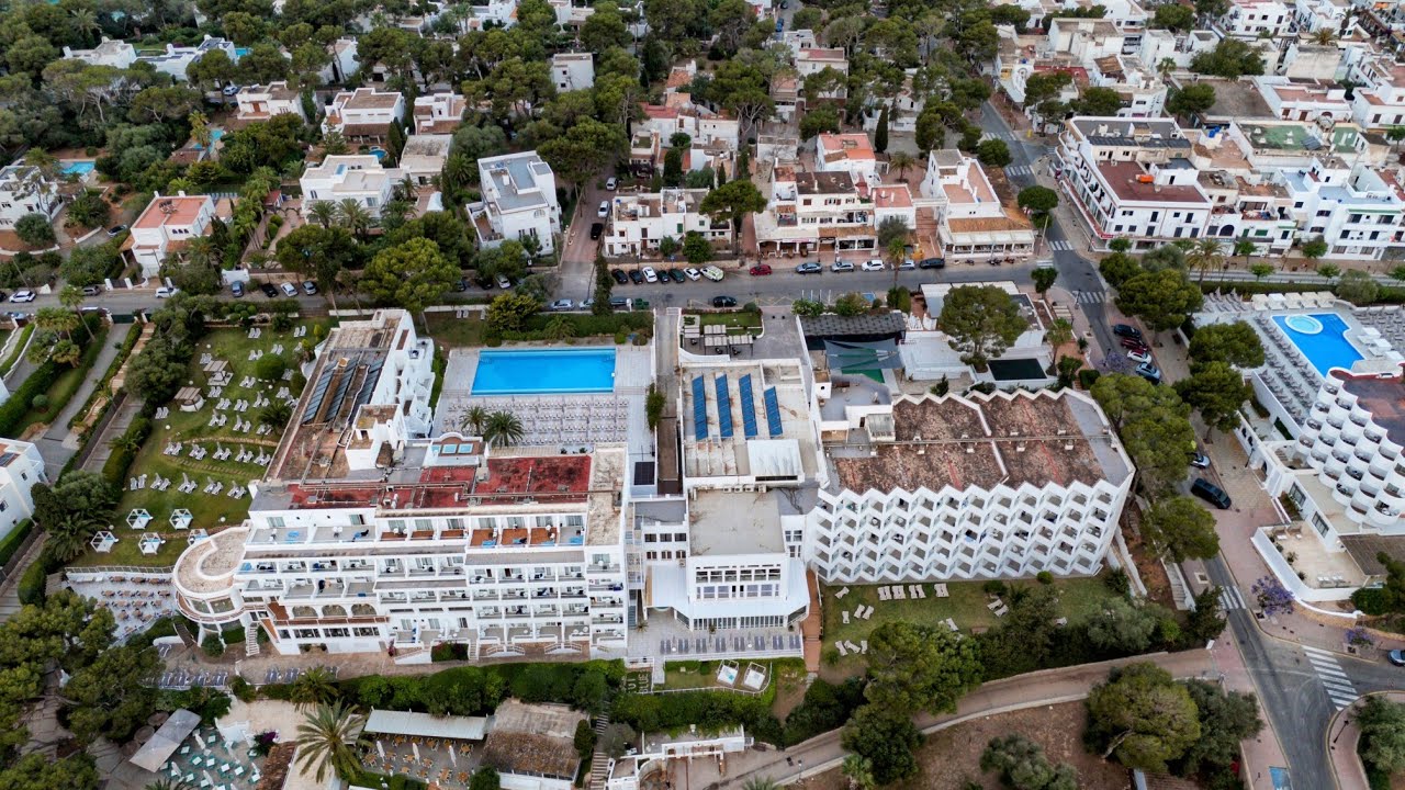 Tui Blue Rocador Cala D'or // Navigating to the Pool & Restaurant from Room 2201 using 2 Lifts