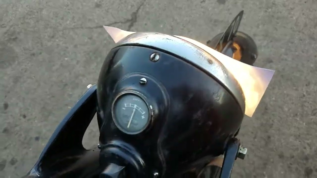 1950 Norton Big 4 600cc at Andy Tiernans #09028NRT