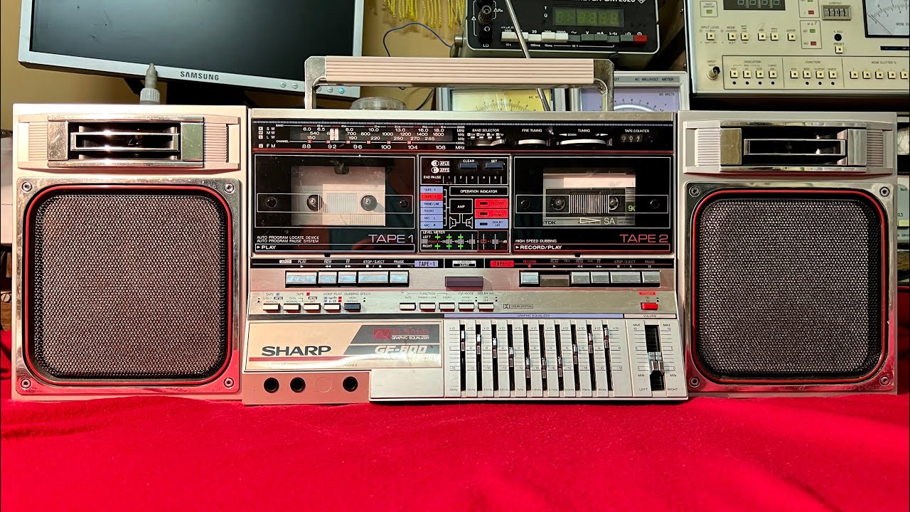 Sharp GF-800, он странно звучит?