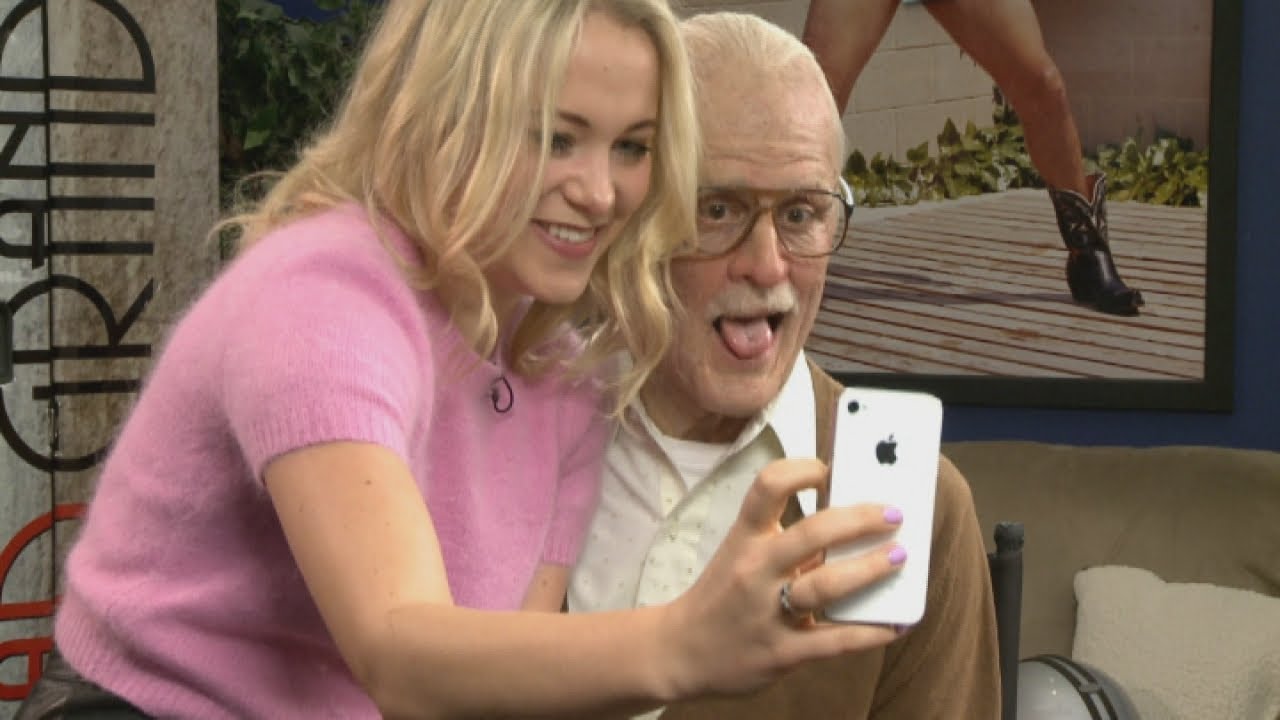 Weirdest interview ever: Bad Grandpa makes reporter feel awkward as they talk sex and tequila