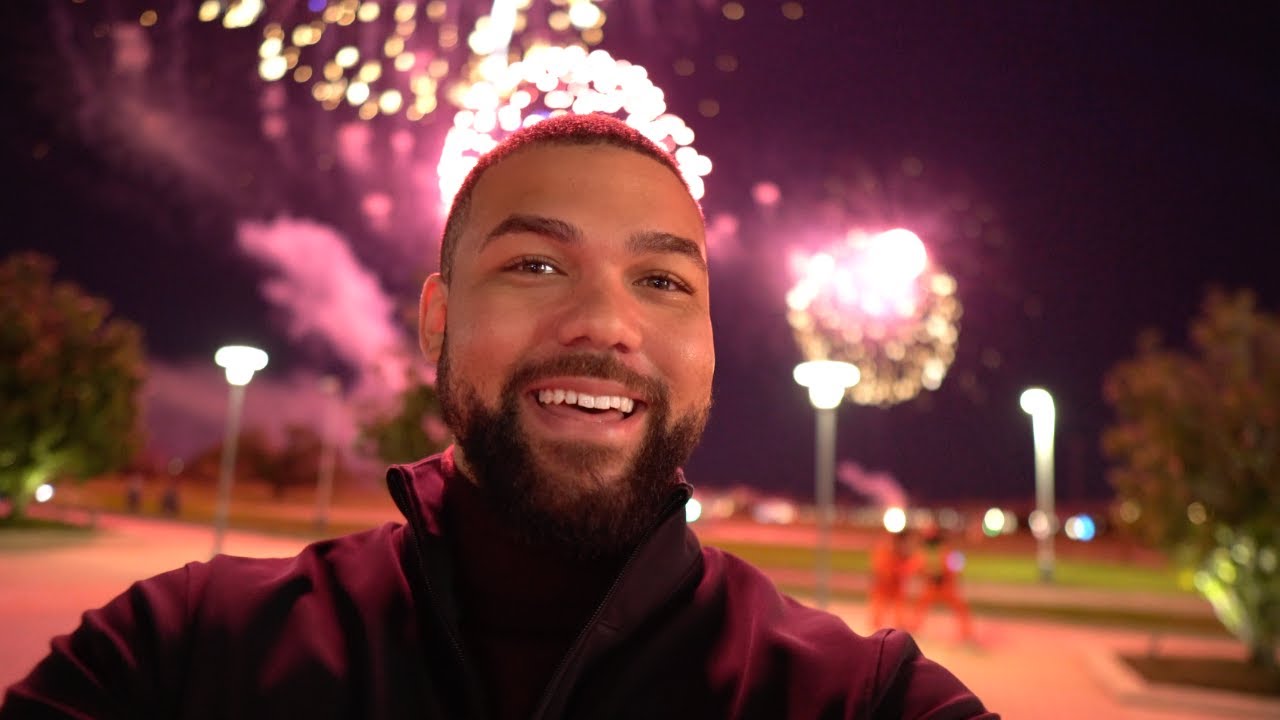 Celebrating New Year's Eve from Disney's Contemporary Resort | Dinner at Steakhouse 71!!