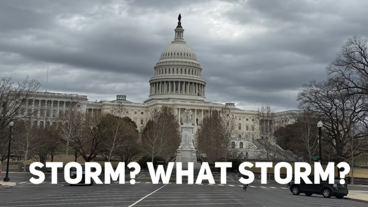 Trying to film a storm, but where is the rain?