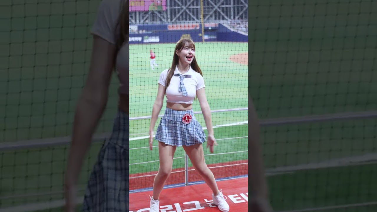 [4k] 2024 ssg랜더스 김도아치어리더 we are landers #shorts #김도아 #치어리더 #ssg랜더스 #직캠 #영상 #퇴근