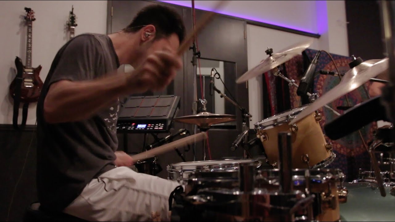 Mind in Motion - Burning Down (Live in Studio)