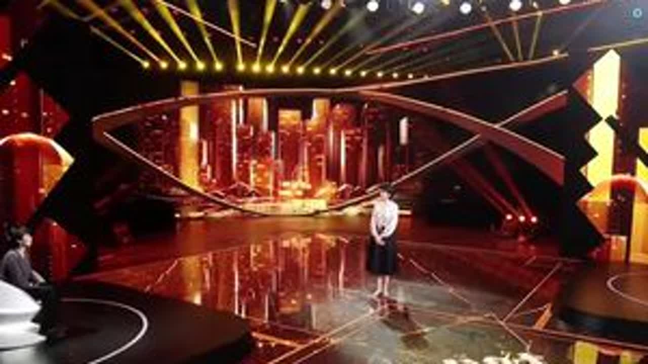 姑姑收养4个侄女1个侄几一个月只有1000块的生活费