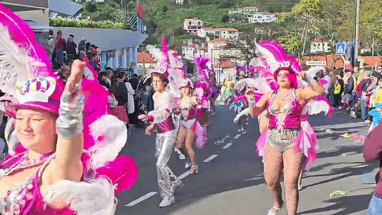 Desfile de Carnaval na cidade de Caniço 04 03 2025
