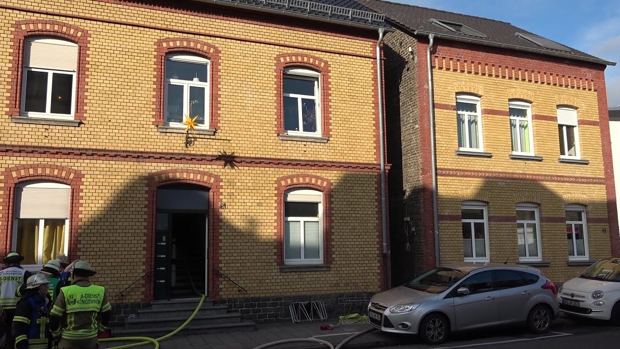 2 Geb&auml;udebr&auml;nde in K&ouml;nigswinter-Ober- und Niederdollendorf am 01.02.26 + O-Ton