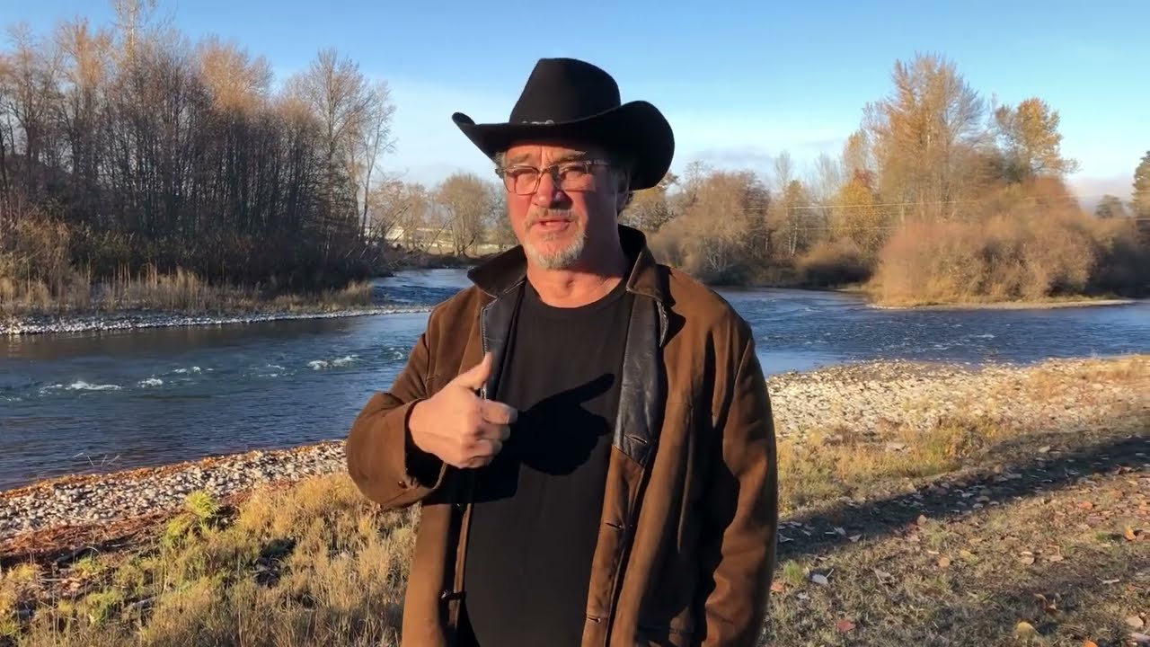 Budtenders Tour Of Belushi's Farm With Jim Belushi | Growing Belushi