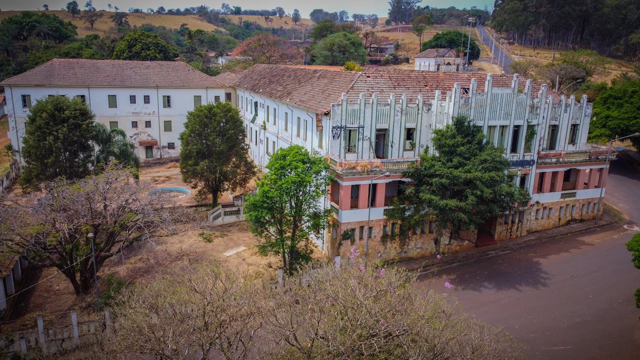 HOTEL PERTENCEU A UM IMIGRANTE ITALIANO MILIONÁRIO FOI FECHADO APÓS ACONTECIMENTOS SOBRENATURAIS