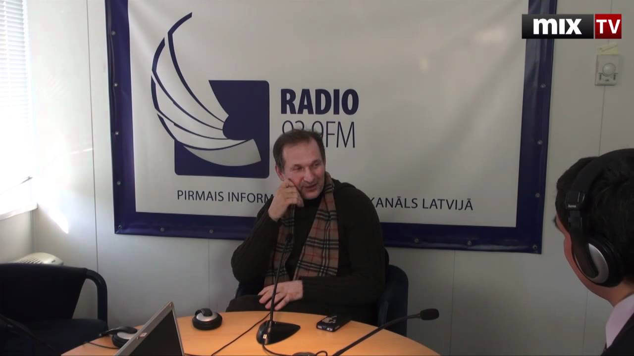 Mix TV: Актер Фёдор Добронравов на радио Балтком