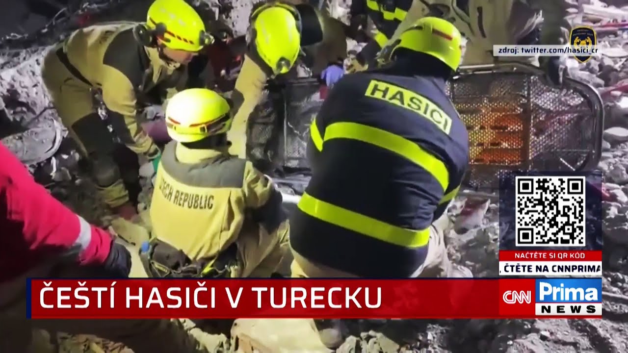 Čeští záchranáři hlásí úspěch, ze sutin v Turecku vyprostili dvě osoby. Hasič popsal akci