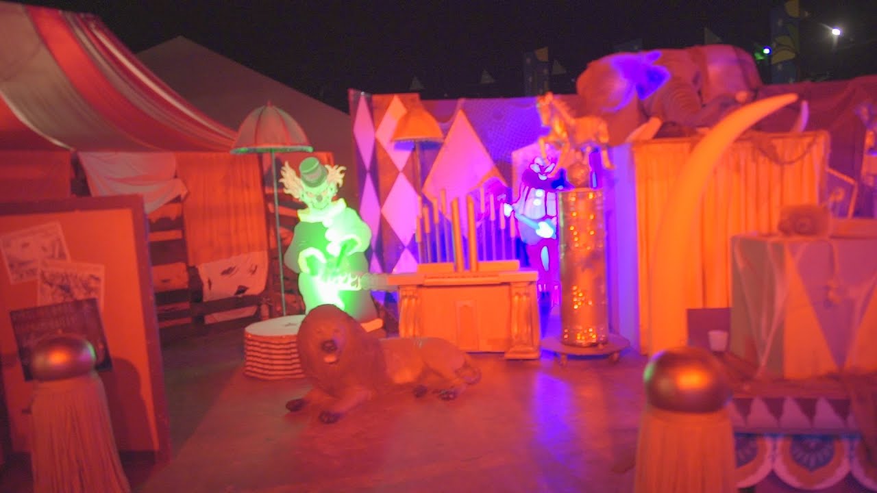 Circus Maze at Queen Mary's Dark Harbor