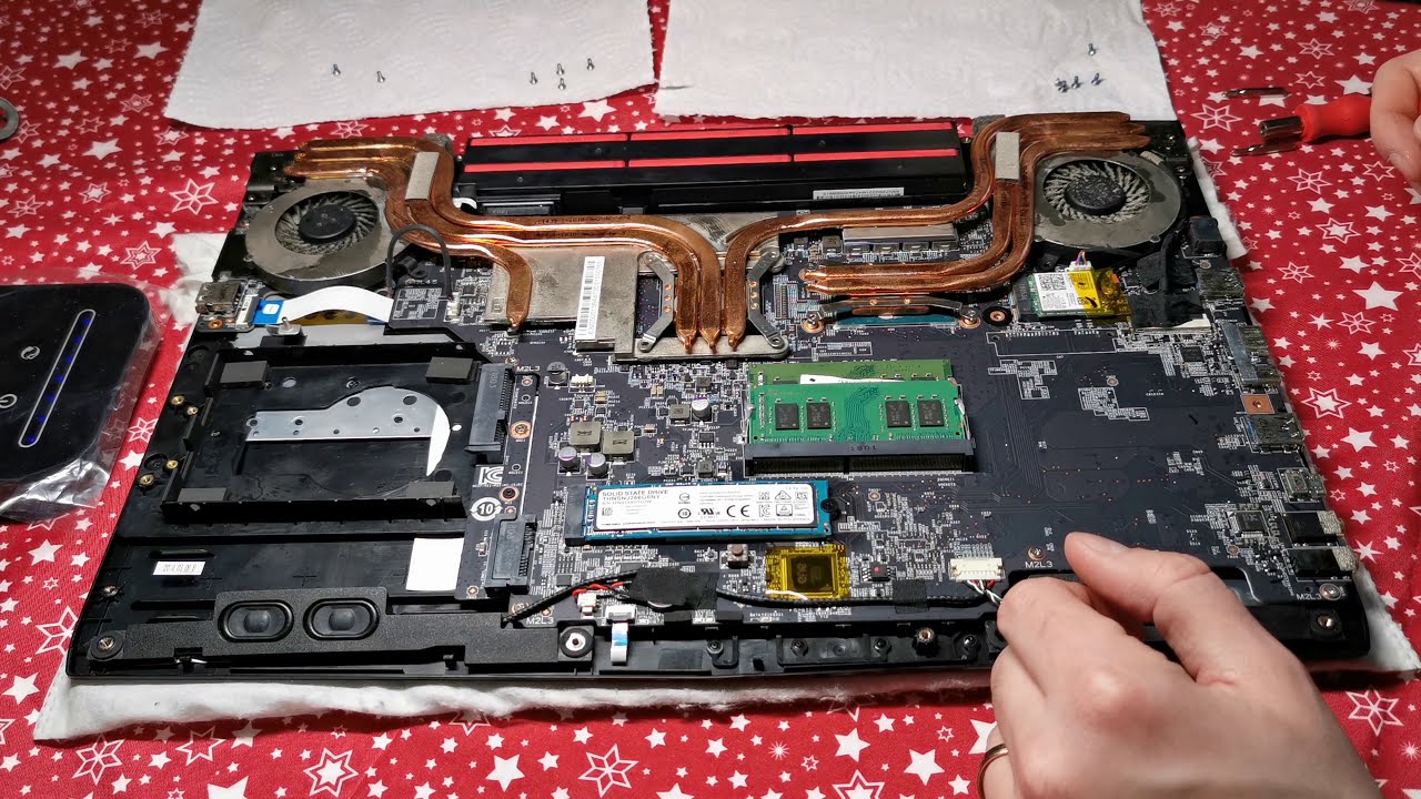 Replacing thermal paste on MSI GL62MVR 7RFX / (4K) video