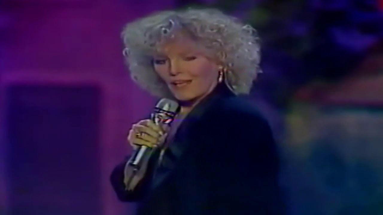 Petula Clark - Downtown '88 (Extended Version)