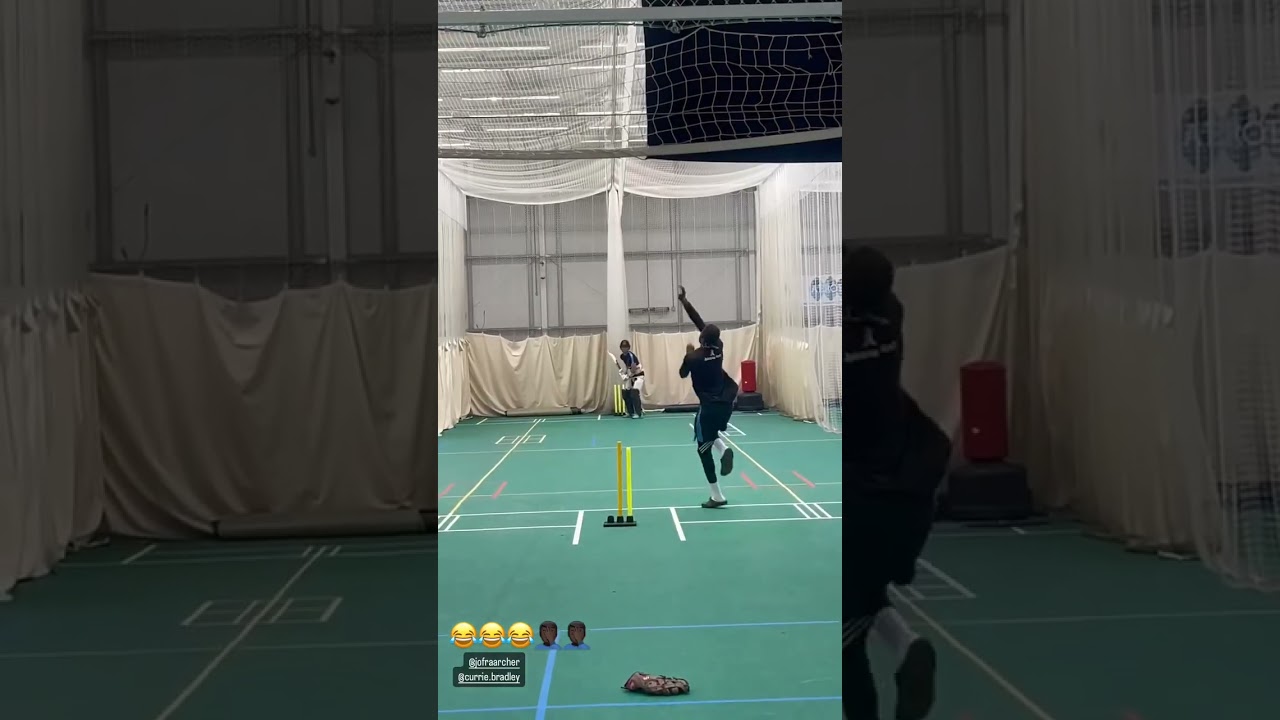 Jofra Archer bowling by his left hand #practise