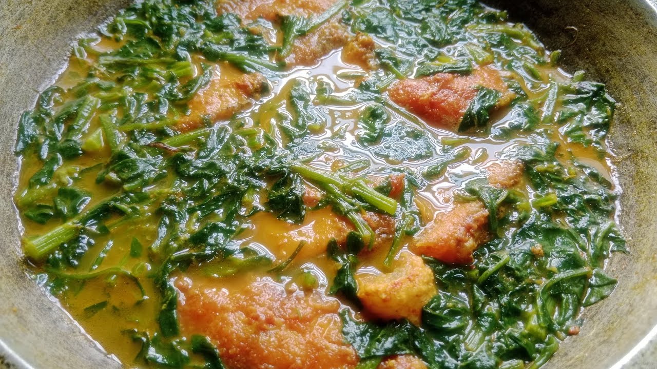 আজকের স্পেশাল: পালং শাক রুই মাছ  ভাতের সাথে জমবে দারুণ||Shokher hari With Kajal ||New recipe || Rui.