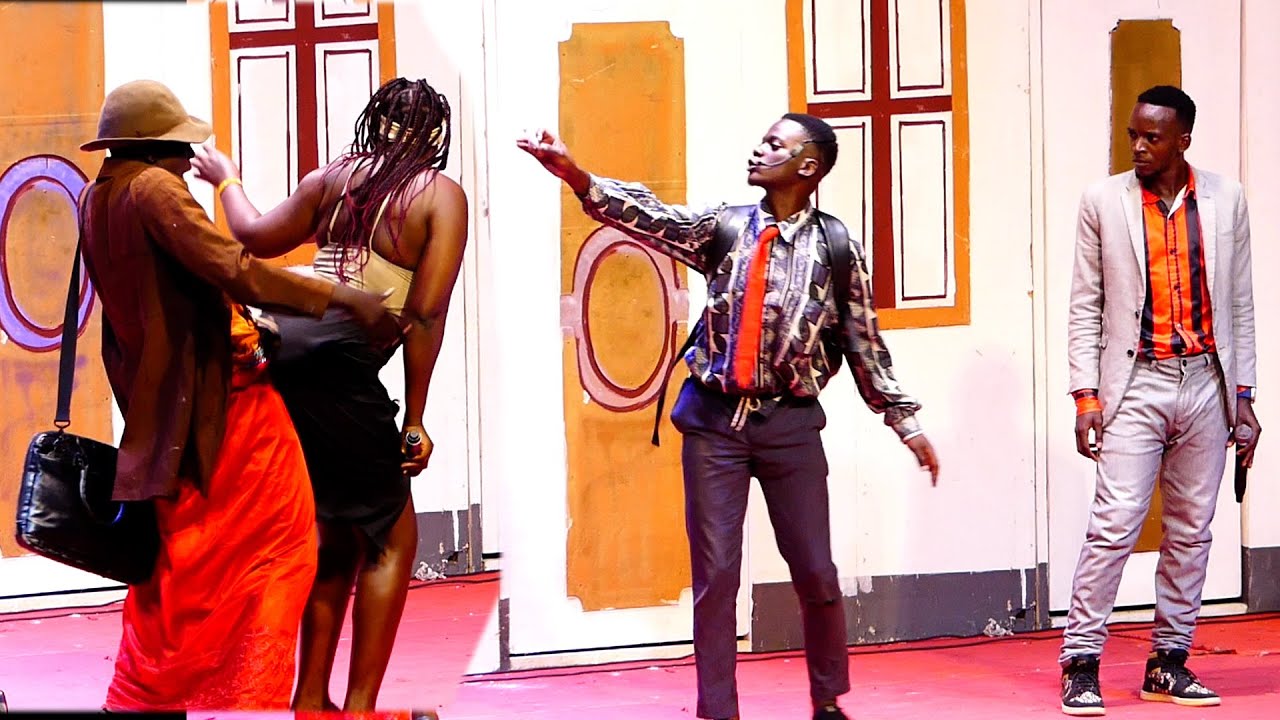 Tuli Bulala kati bebakabakaba stage bakubye abonita