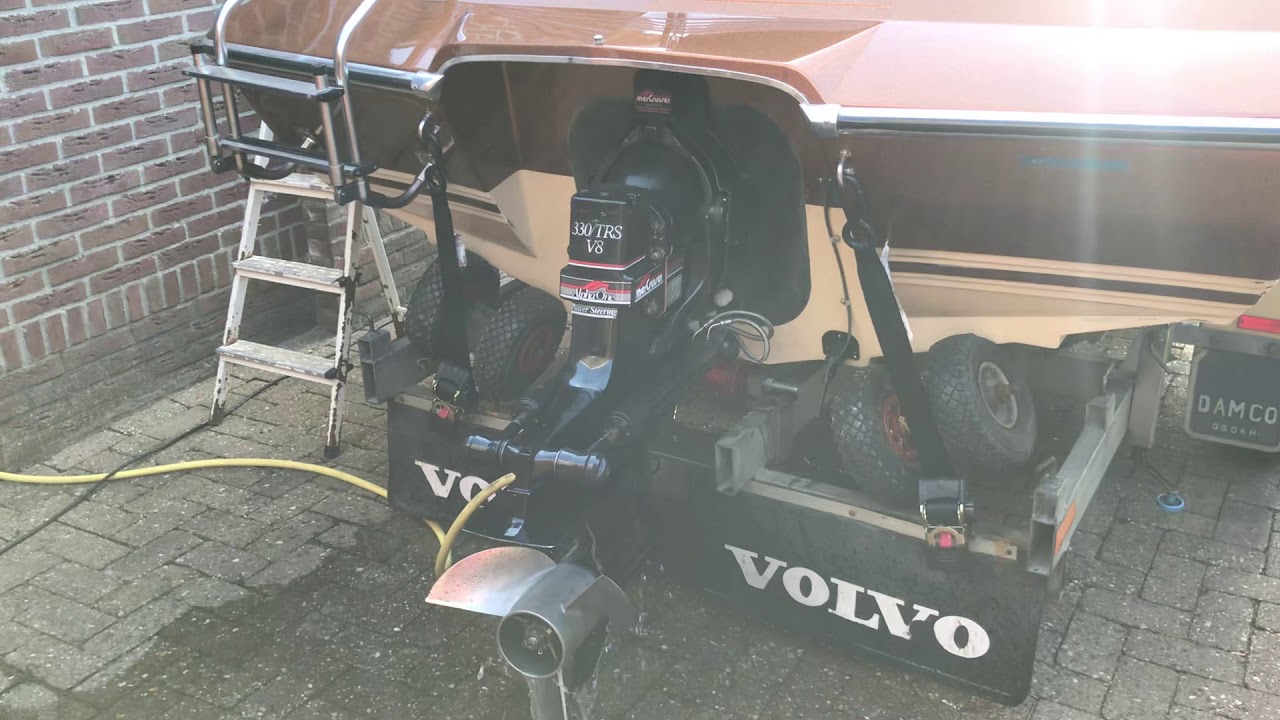 Glastron Carlson cvx18 first start of the year