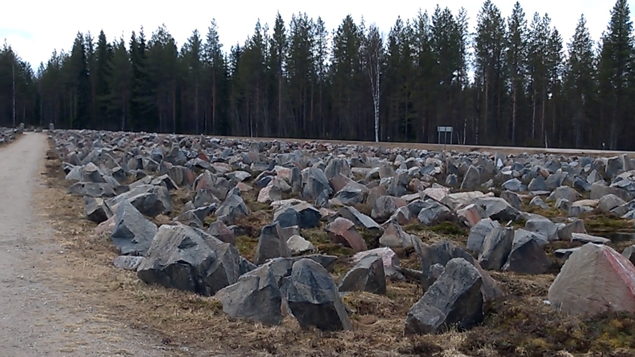 Raatteen portti - Talvisodan monumentti - Raatteentie - Suomussalmi