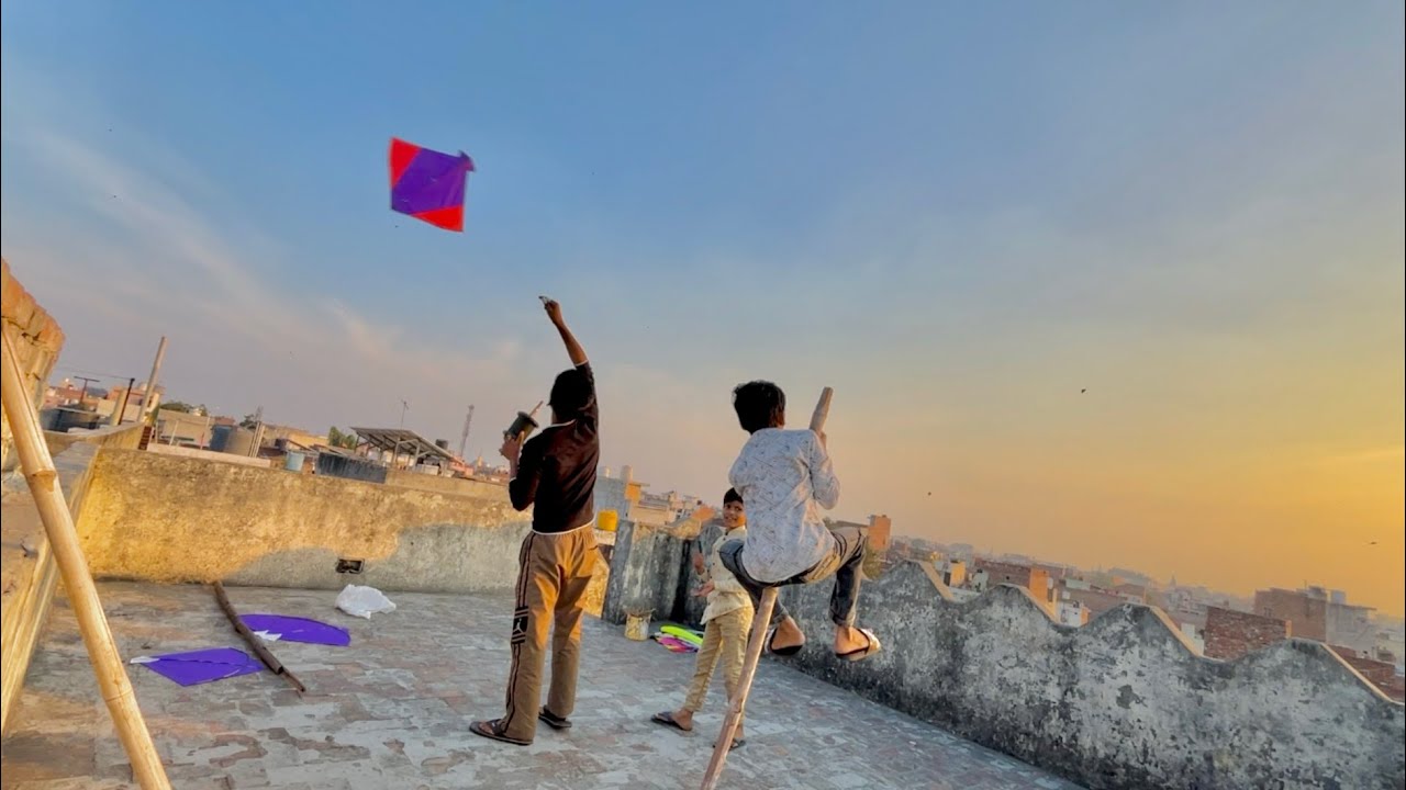 Aaaj bacho ne meri patang kat di 😳 kite flying on sunday 😍 nitishpal13