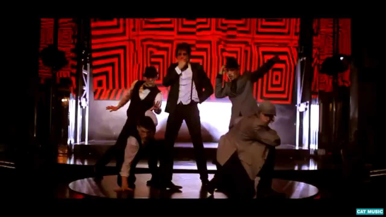 Get ready to dance with Mandinga. Club de Mandinga