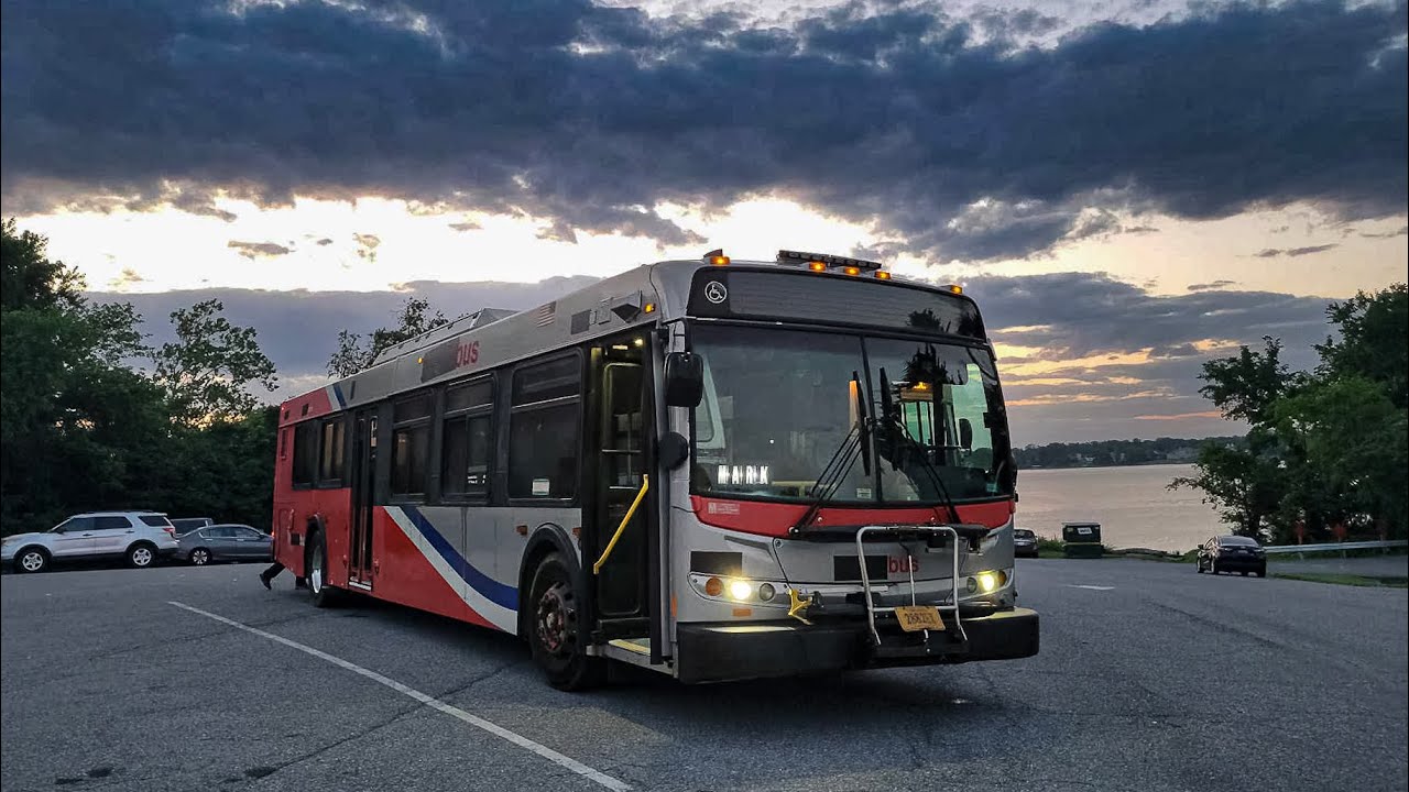 Driving CC&T ex-WMATA 2006 New Flyer D40LFR #6181