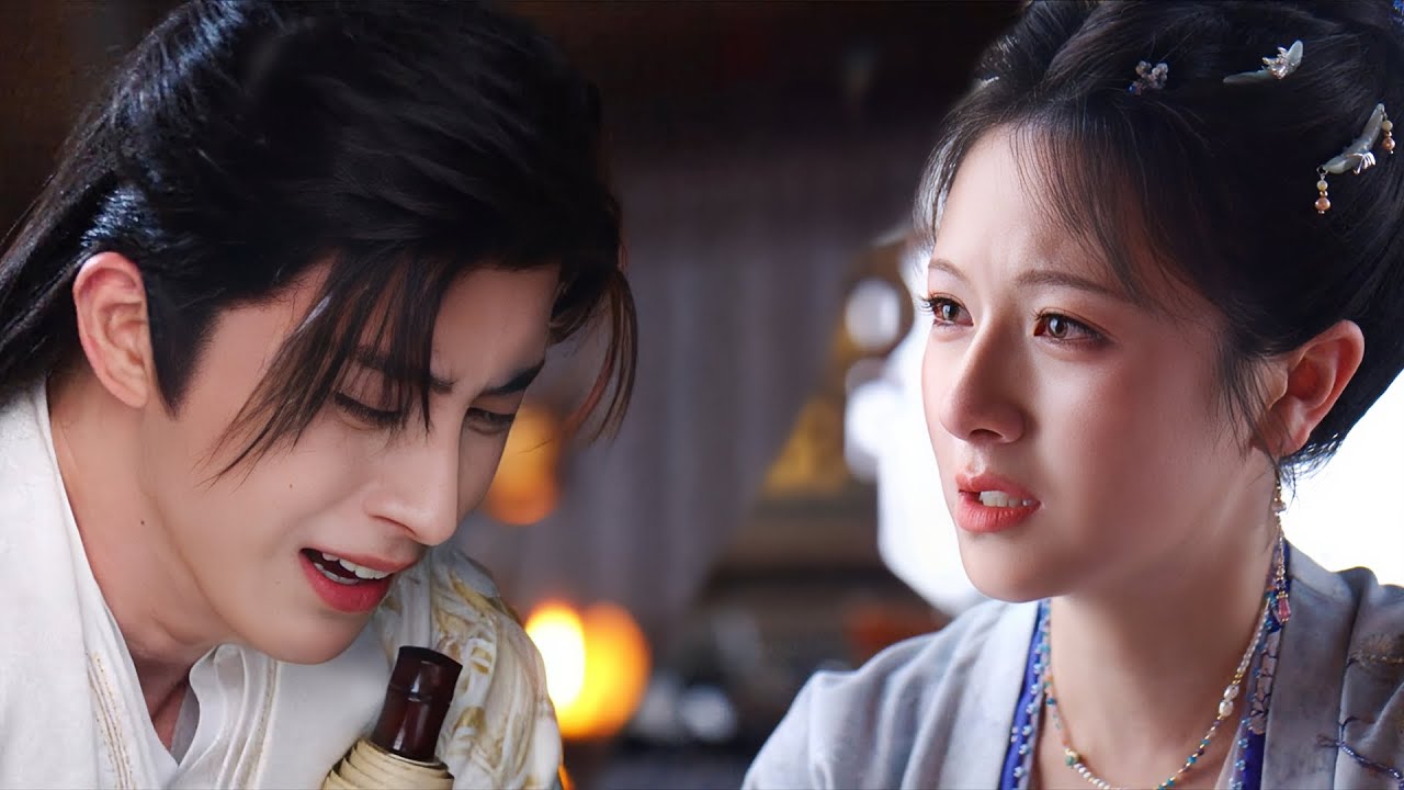 父親離世，世子情緒崩潰，埋在少女懷裡痛哭#朝雪录 #古装 #甜宠 #探案