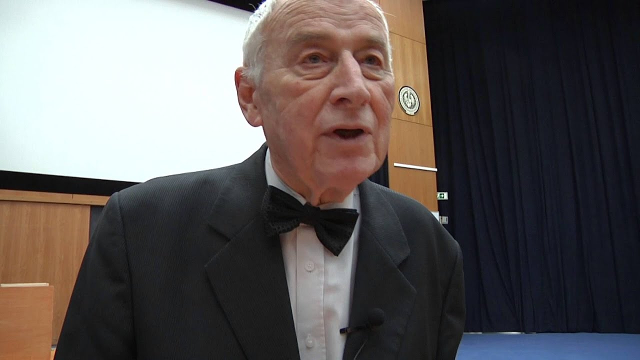 Prof. MUDr. Josef Koutecký, DrSc. - přednáška studentům