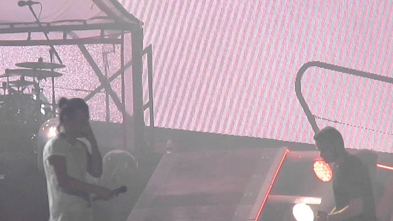 Harry Styles - October 3, 2014 Tampa, Florida - WMYB NARRY DANCE