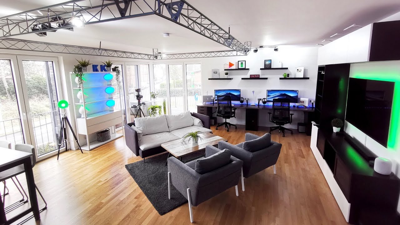 So sieht unser neues YouTube-Studio aus!