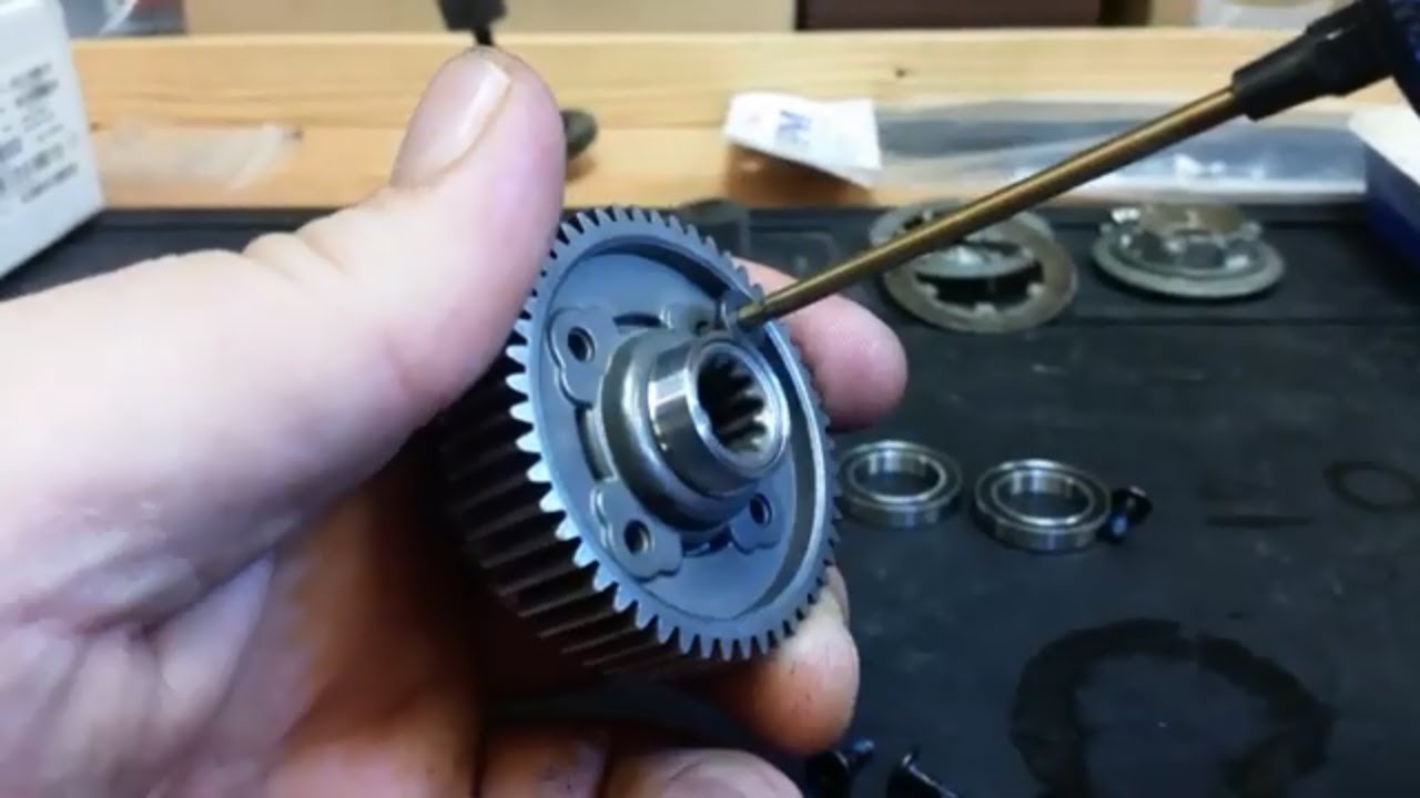How to do a Traxxas X maxx 6s to 8s center differential conversion