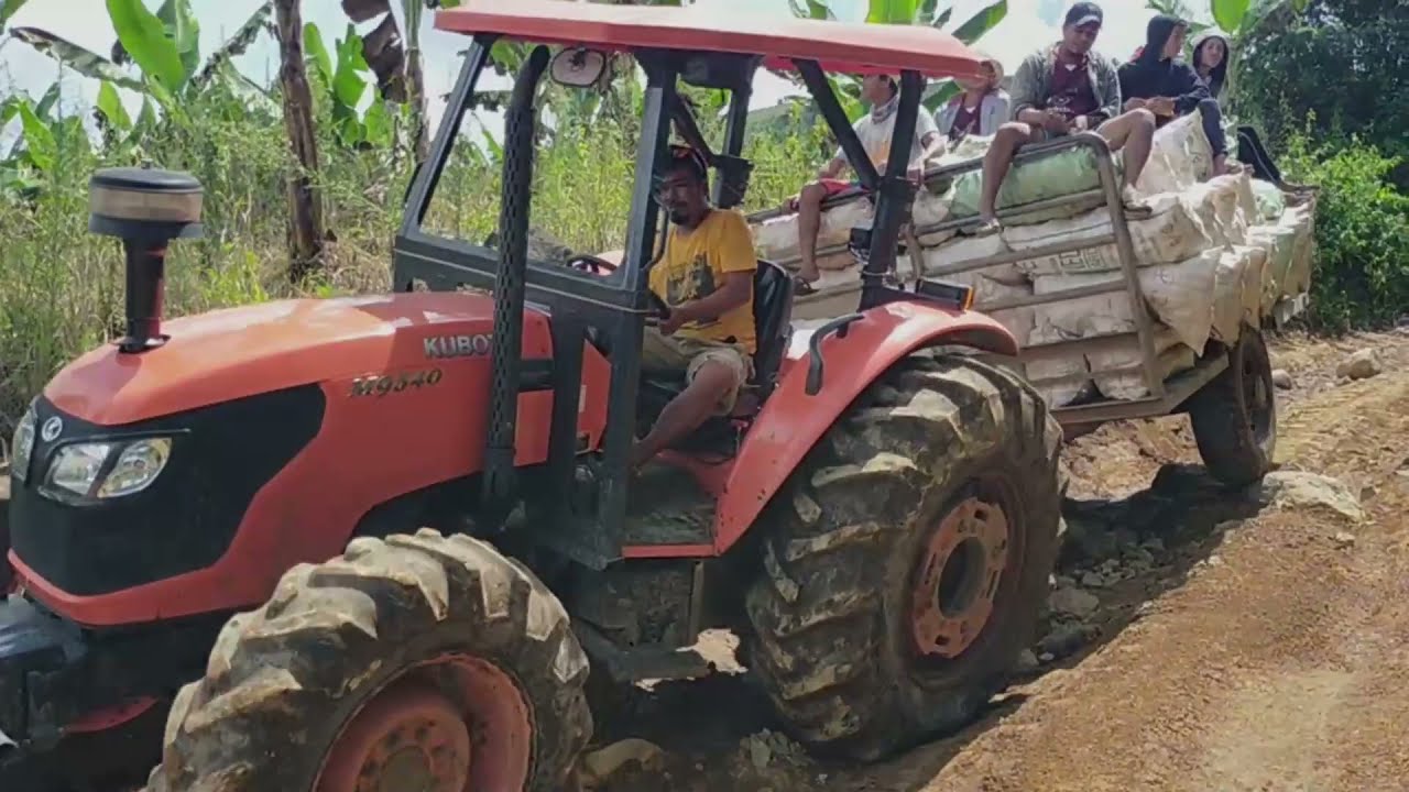 HOMEBOUND TRAIL // LOADED KUBOTA M9540 PHILIPPINES