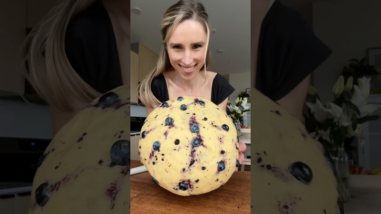 A blueberry tart? 🦋 #pastry #dessert #cake #sourdough #baking