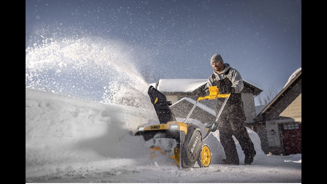 Dewalt DCSNP2142Y2-CA - 21-inch 60V FLEXVOLT Single-Stage Cordless Snow Blower