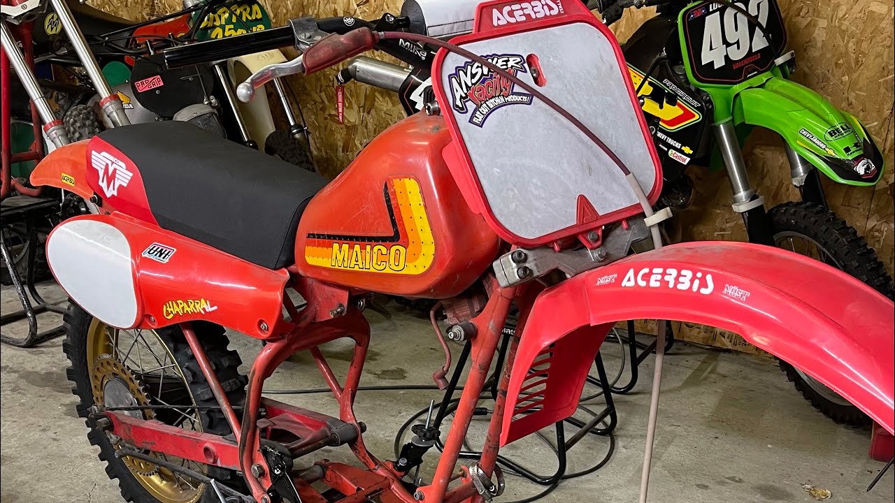 Vintage 1982 maico 250 two stroke get its engine tore down