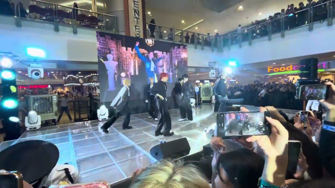 Hori7on - Lucky Fan Signing Event @SM Megamall