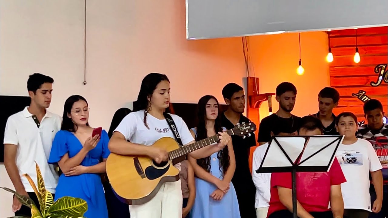 Juventude da nossa igreja emociona com teatro e louvor 🙏🎶