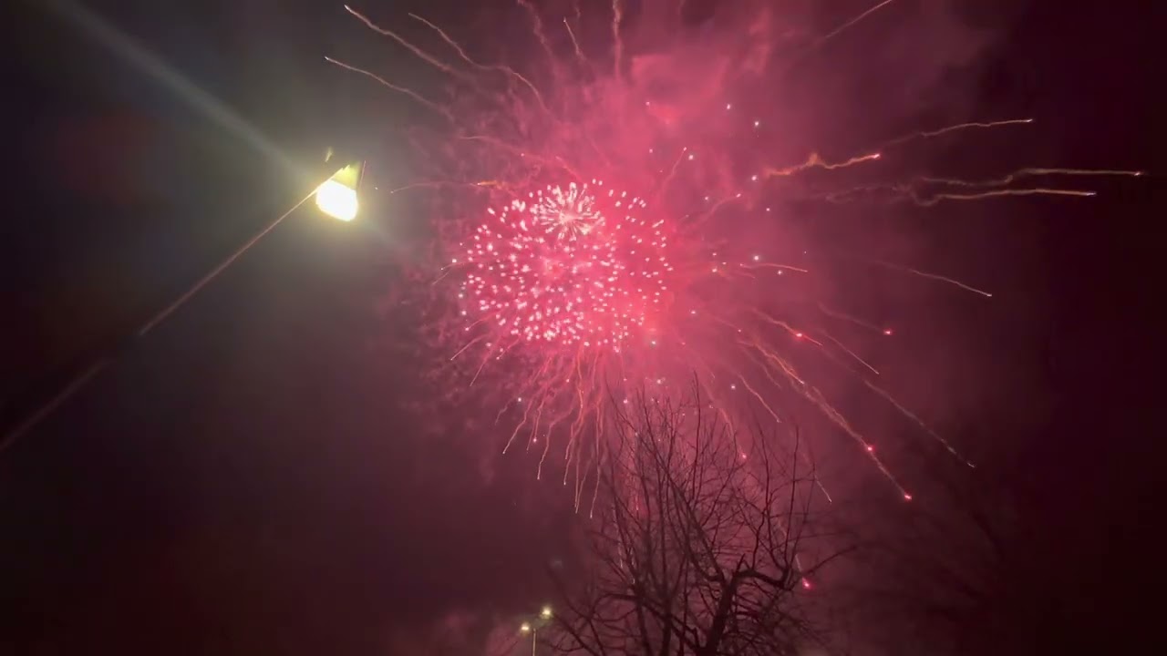 Cardiff New Years Fireworks 2023
