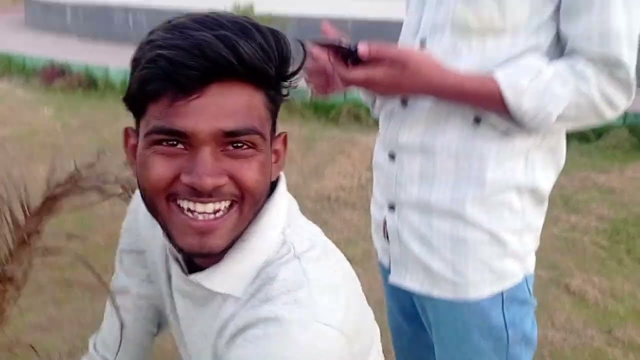 Aaj ful enjoy friend log ke sath 😄