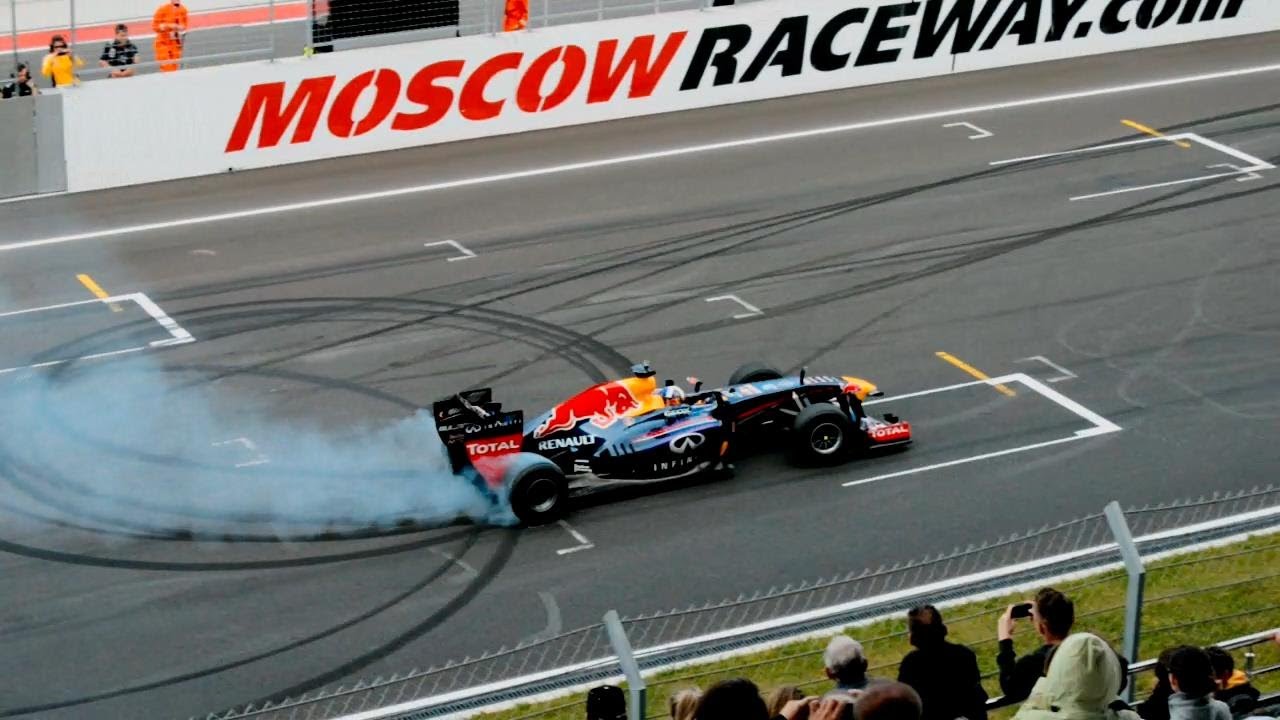 Moscow Raceway - 2013. David Coulthard on Renault F1.
