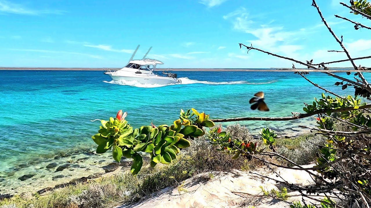 Fishing Clear Blue Waters of CORAL BAY -Western Australia - EP 1