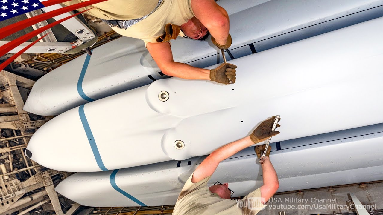 B-1B Loads With Rotary Launcher & Stealthy Cruise Missiles
