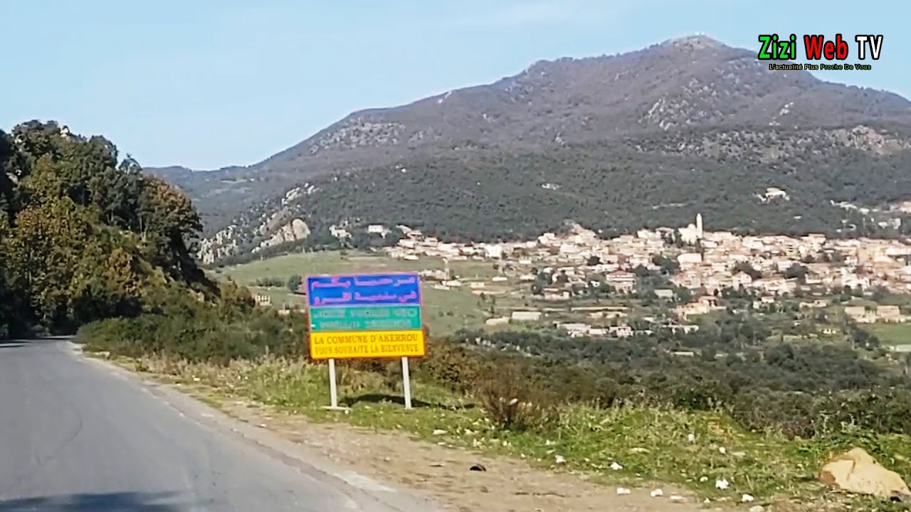 Balade Sur La Route Du Village 