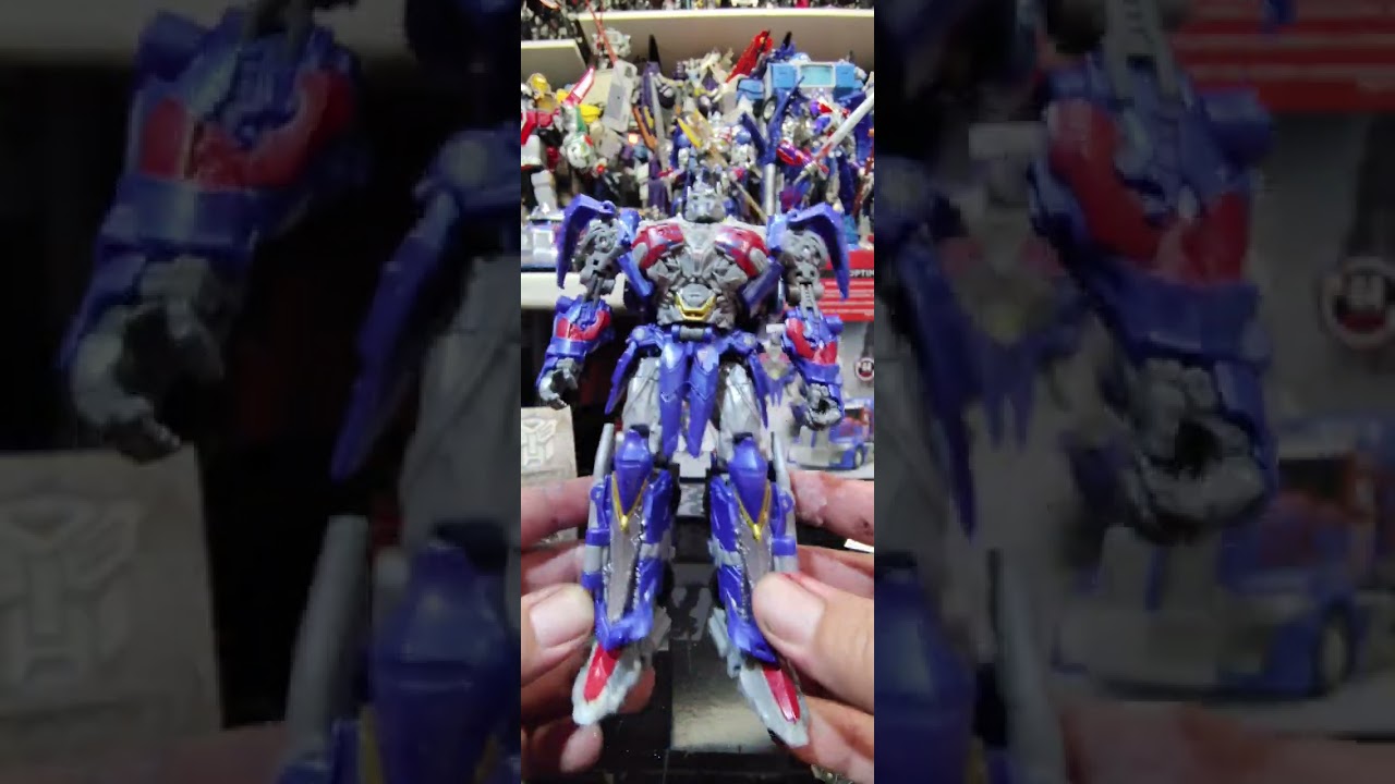 Brand new Studio Series Age of extinction Optimus Prime! Let's unbox him and check him out! #optimus