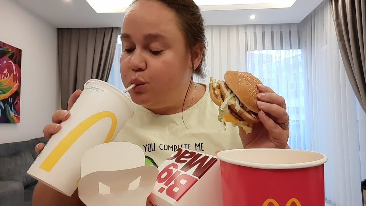 МУКБАНГ💥McDonald's😋двойной БИГ МАК🍔Картофель ФРИ🍟Большая КОЛА🥃