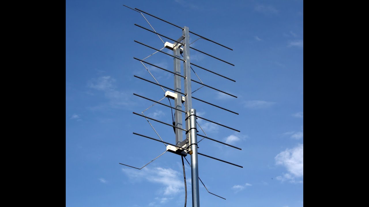 Homemade Gray-Hoverman TV antenna