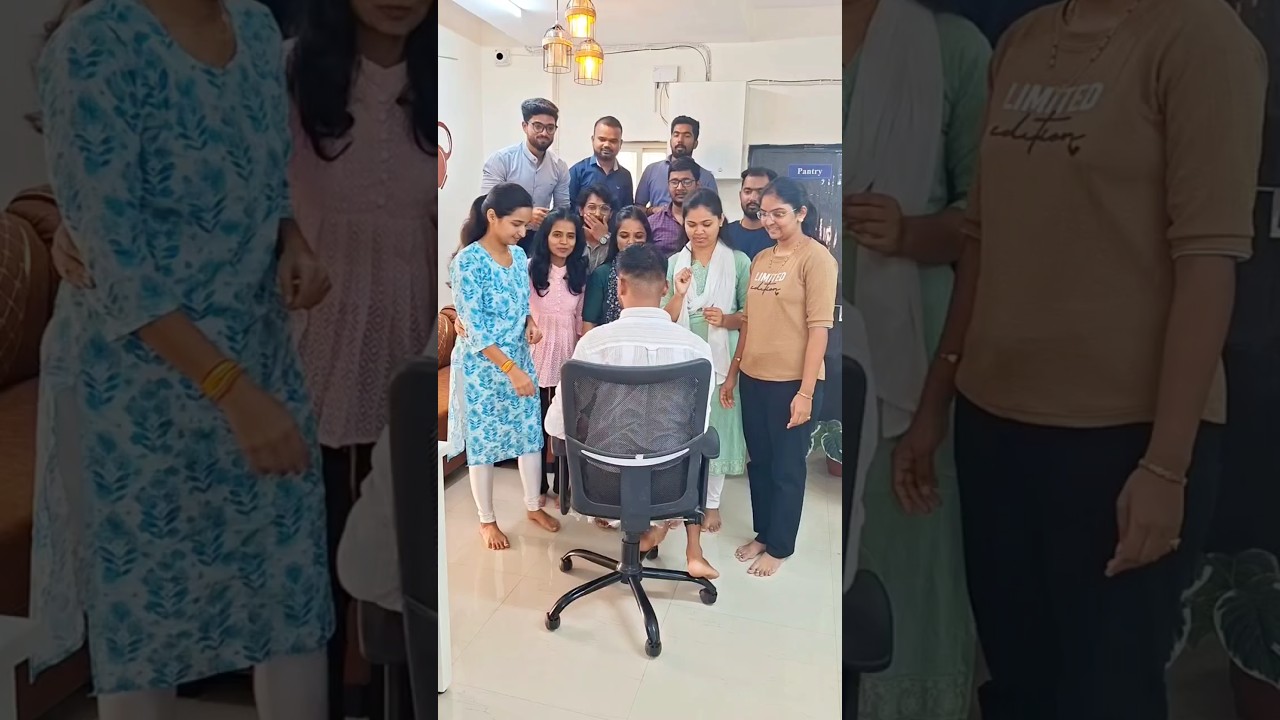 चला Damsole Team ला भेटु 💫...#officeteam #teamwork #team #office #trending #fun #food #corporatelife