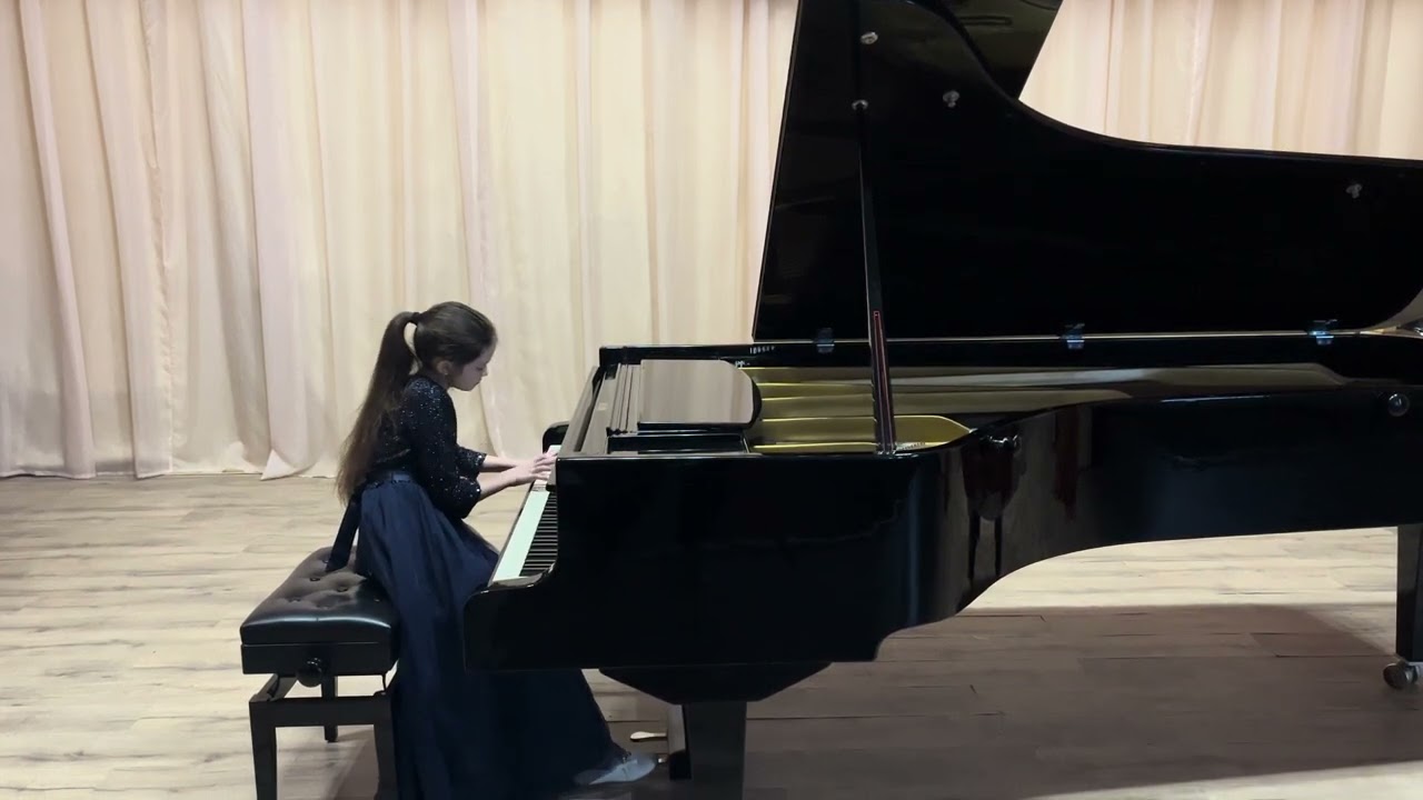 Jan Ekier. Humoreska Op. 3 No 2. Виконує Ткаченко Олександра (11 років)